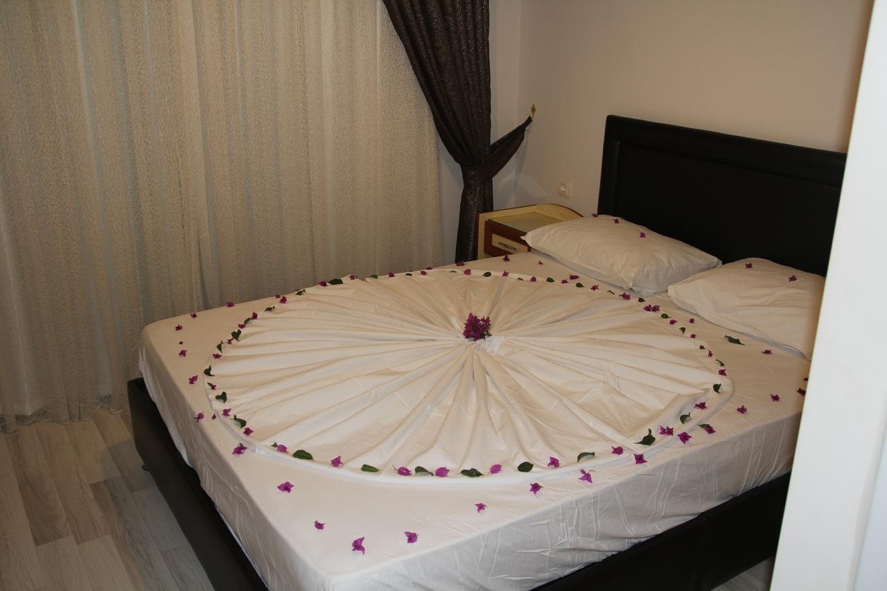 Dostlar Hotel Mersin  Exterior foto