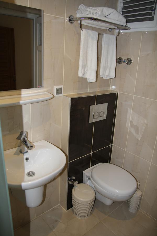 Dostlar Hotel Mersin  Exterior foto